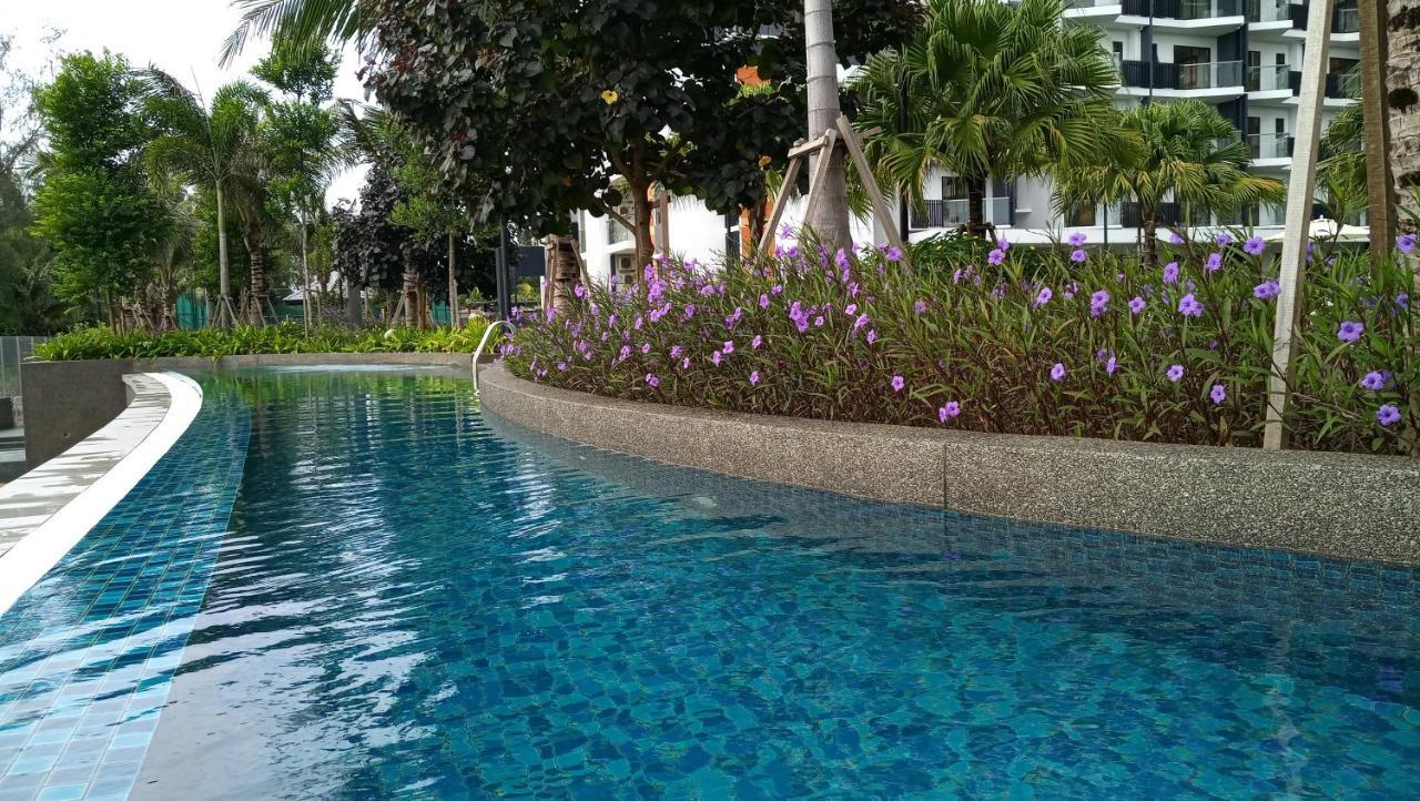 Timur Bay Seafront Residence Kuantan Buitenkant foto